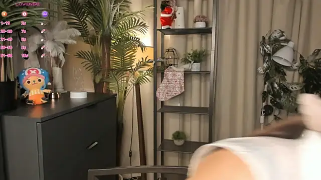 ThelmaJusto online show from March 14, 3:51 pm