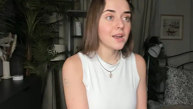 ThelmaJusto online show from November 14, 3:48 pm