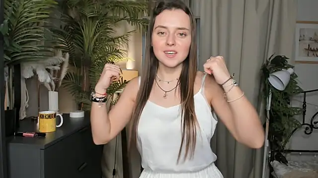 ThelmaJusto online show from October 27, 3:46 pm