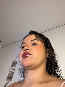 Snapshot of Catherine____ chatting on November 29, 1:50 am Catherine online show from November 29, 1:50 am