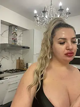 Snapshot of evedanger chatting on February 2, 11:48 pm evedanger online show from February 2, 11:48 pm