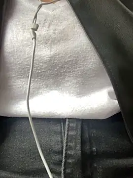 Snapshot of melisss2 chatting on November 26, 8:25 am melisss2 online show from November 26, 8:25 am