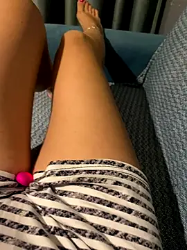 Snapshot of melisss2 chatting on November 21, 10:09 pm melisss2 online show from November 21, 10:09 pm