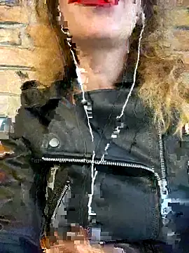Snapshot of melisss2 chatting on October 11, 12:50 pm melisss2 online show from October 11, 12:50 pm