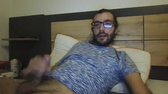 Snapshot of Arbneh69 chatting on October 21, 4:50 pm Arbneh69 online show from October 21, 4:50 pm