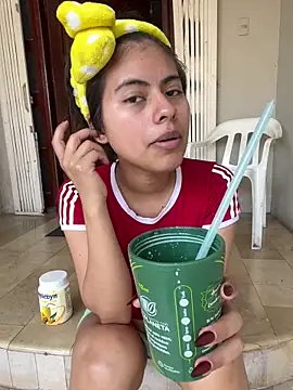 Snapshot of Eva_Feller69 chatting on December 14, 7:41 pm Eva Feller69 online show from December 14, 7:41 pm