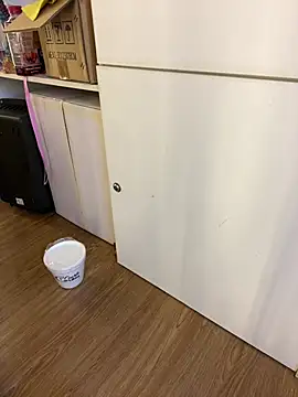 Eva Feller69 online show from April 3, 10:05 pm