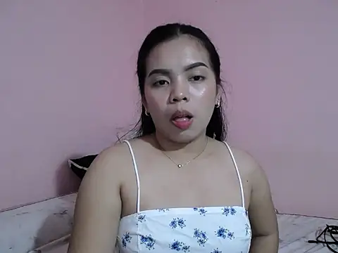 sexyloveee online show from November 7, 10:31 am