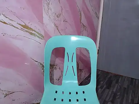 sexyloveee online show from December 3, 2:12 am