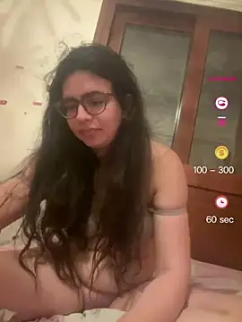 luciamaria01 online show from June 27, 9:32 pm