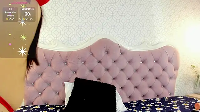 Snapshot of MarcelaCortes chatting on May 22, 10:08 pm MarcelaCortes online show from May 22, 10:08 pm