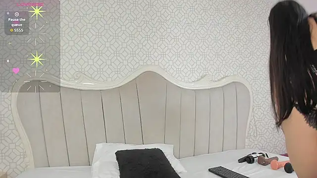 MarcelaCortes online show from March 14, 9:32 pm