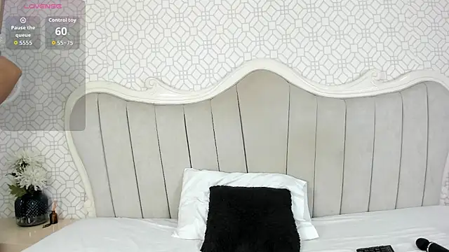 MarcelaCortes online show from March 31, 9:39 pm