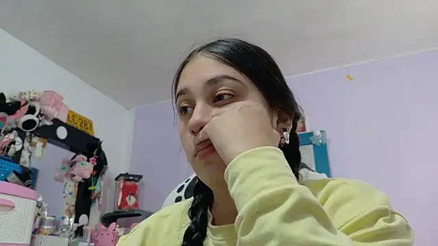 KOREN JALAA online show from March 17, 9:40 pm