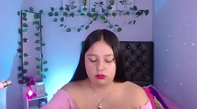 KOREN JALAA online show from February 6, 8:45 pm