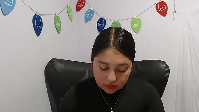 KOREN JALAA online show from January 6, 9:32 pm