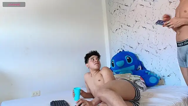 Snapshot of Dominic_king7 chatting on October 12, 7:48 pm Dominic king7 online show from October 12, 7:48 pm