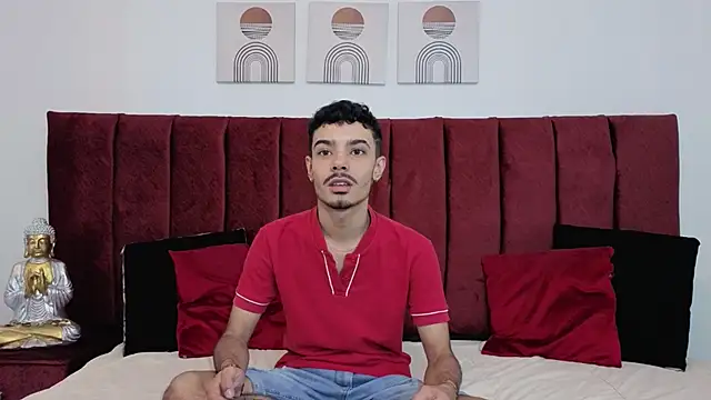 Timothe Evans online show from October 13, 8:32 pm