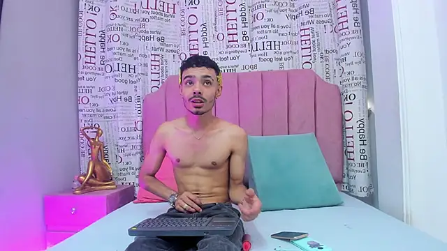 Timothe Evans online show from October 21, 8:30 pm