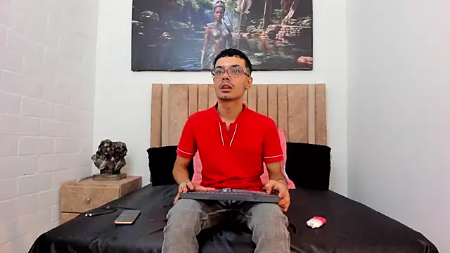 Timothe Evans online show from November 19, 7:58 pm