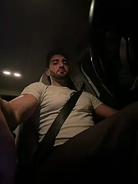 Al3xox02 online show from January 18, 2:15 am