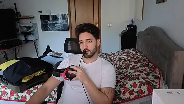 Al3xox02 online show from January 10, 2:45 pm