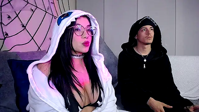  PandoyParker  online show from October 14, 2:56 am
