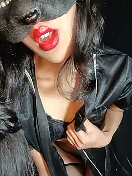 Snapshot of heaven_girl_321 chatting on July 25, 7:20 pm heaven girl 321 online show from July 25, 7:20 pm