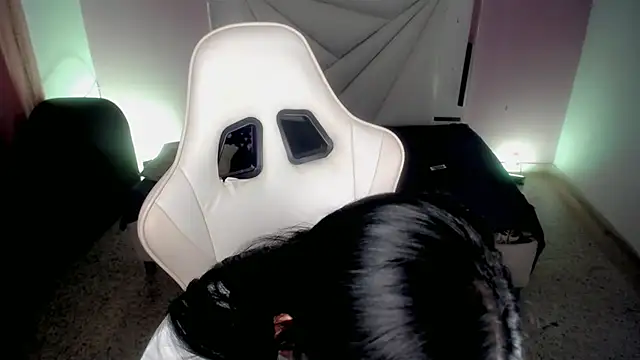 cielooo  online show from November 13, 8:24 pm