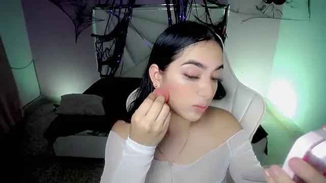 cielooo  online show from October 29, 8:19 pm