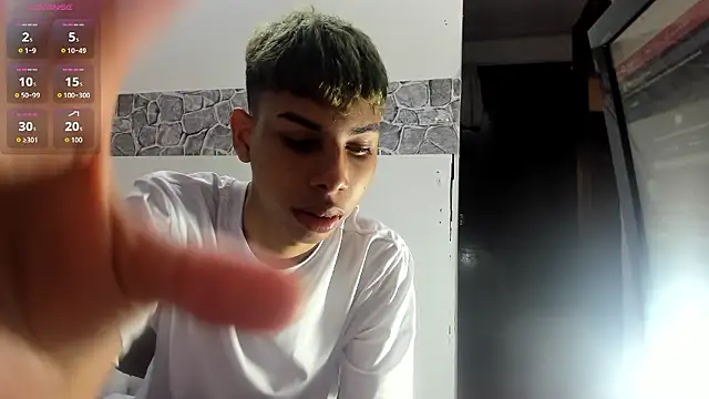 sexyboys cutex18 online show from January 18, 8:23 pm