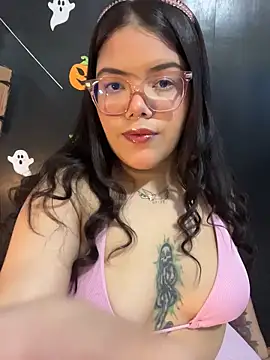 GabrielleMarsh1 online show from November 6, 2:15 am