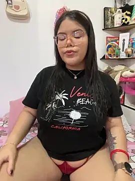 GabrielleMarsh1 online show from October 26, 5:57 pm