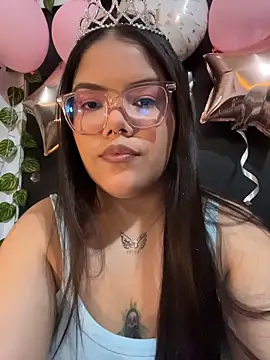 GabrielleMarsh1 online show from November 27, 2:45 am