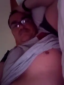 Snapshot of Alfred_00000 chatting on October 9, 9:48 pm Alfred 00000 online show from October 9, 9:48 pm