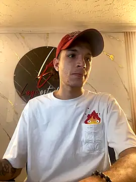 santyrestrepo online show from November 28, 6:57 am