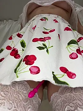 Aurynne online show from February 19, 8:17 pm