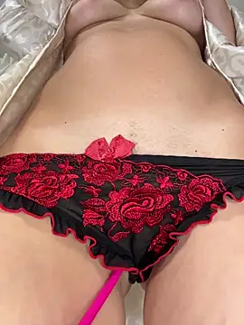 Aurynne online show from November 15, 6:56 pm