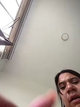 Stefany Bam online show from December 16, 6:12 pm