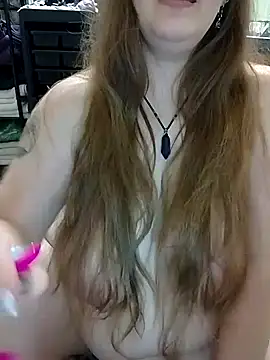 AugustRayn online show from December 23, 4:01 am