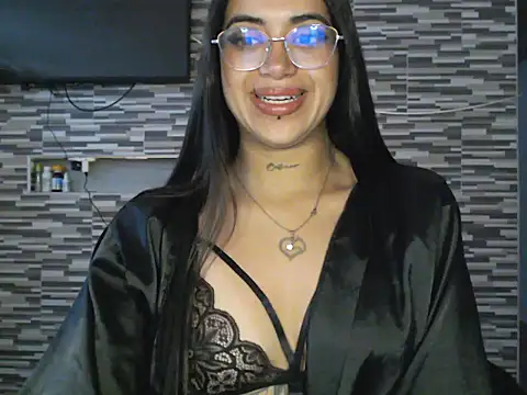Snapshot of Carla_Bennett__ chatting on October 13, 11:45 am Carla Bennett online show from October 13, 11:45 am