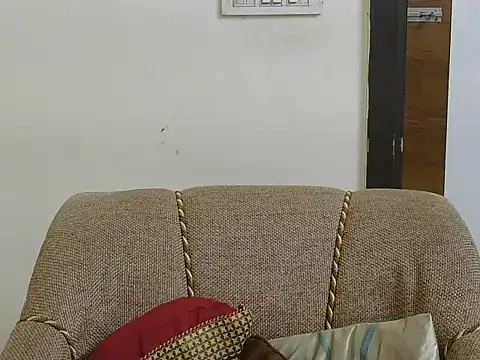 cute zaraa online show from November 9, 3:54 am