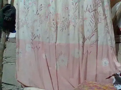 Hot Lina31 online show from February 15, 12:48 pm