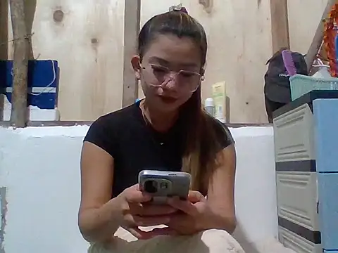 Hot Lina31 online show from March 16, 5:05 pm