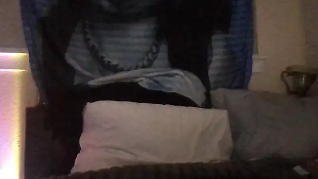 nvthvn555 online show from November 15, 5:22 am