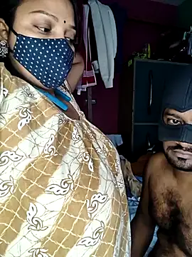 Snapshot of Shiyalsen chatting on December 1, 1:17 am Shiyalsen online show from December 1, 1:17 am