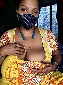 Snapshot of Shiyalsen chatting on November 22, 12:54 am Shiyalsen online show from November 22, 12:54 am