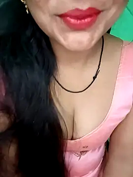 Rashmi 011 online show from February 12, 12:10 am