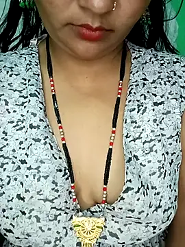 Rashmi 011 online show from December 22, 8:03 am