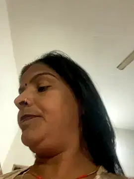 Sapnahot34 online show from November 18, 11:13 am